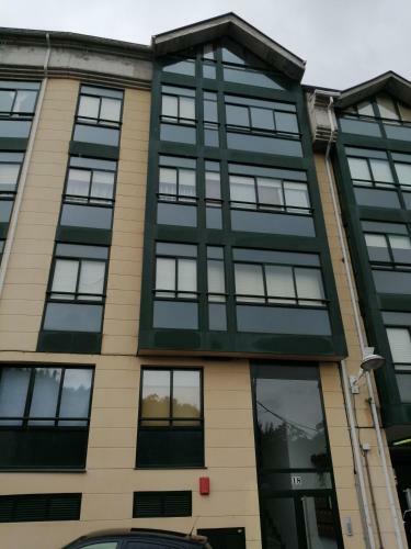 Apartamento Piso Con Terraza En Las R�as Altas