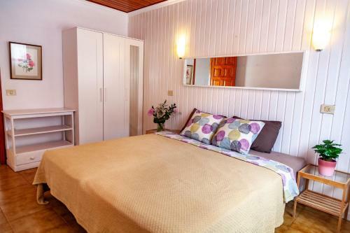 Apartamento Ventoso , Modern Rustic Stay