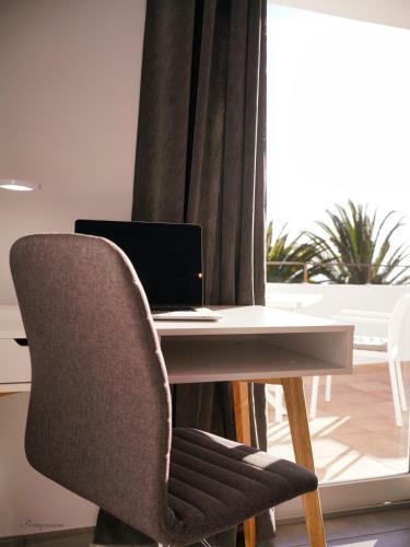 Apartamento Ventoso , Modern Rustic Stay
