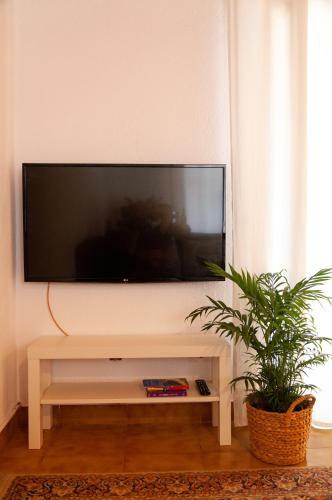 Apartamento Ventoso , Modern Rustic Stay
