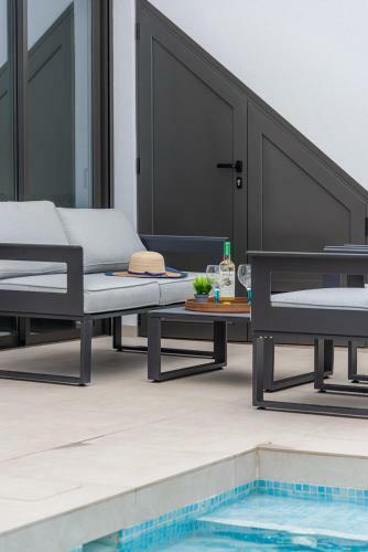 Santiago Sunny Seabreeze Villa