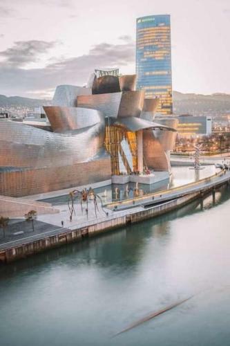 Apartamento Bilbao/cruces A 10'bilbao/5' Bec