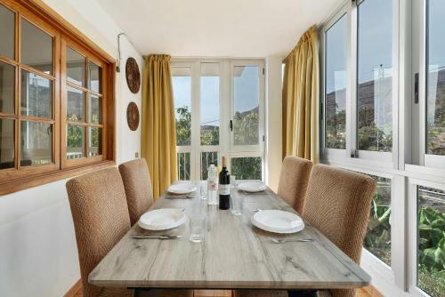 Apartamento Playa La Arena Sea View