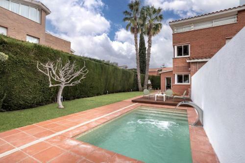 Casa Sal Y Sol Junto A La Playa Cerca De Barcelona