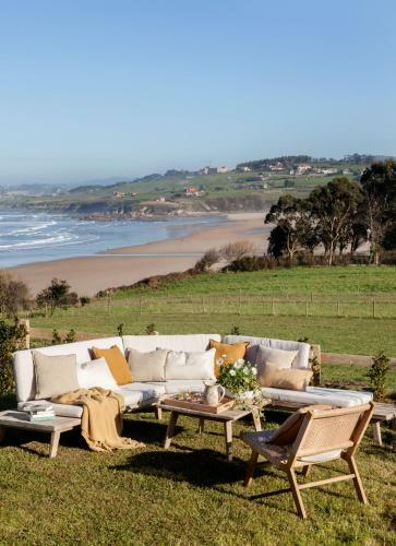 Espectacular Villa Con Acceso Privado A La Playa De Oyambre