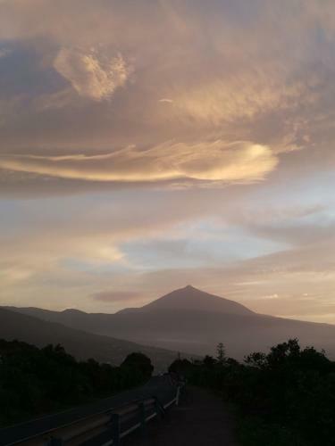 Finca Vistas Al Teide Con Jacuzzi, Wifi Y Tv Sat�lite