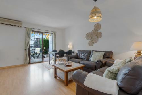 Apartamento La Campana Townhouse With Pool Ref 222