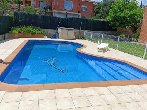 Casa Con Jard�n Y Piscina Privada.