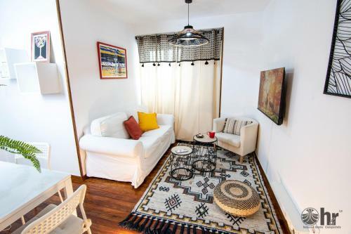 Entire Apartament 1 Minute From The Historical Center