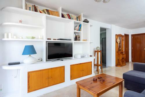 Stunning Apartment At Recinto Ferial Ref 138