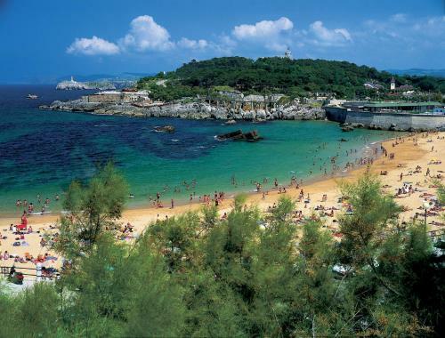 Apartamento A Estrenar Junto Al Sardinero