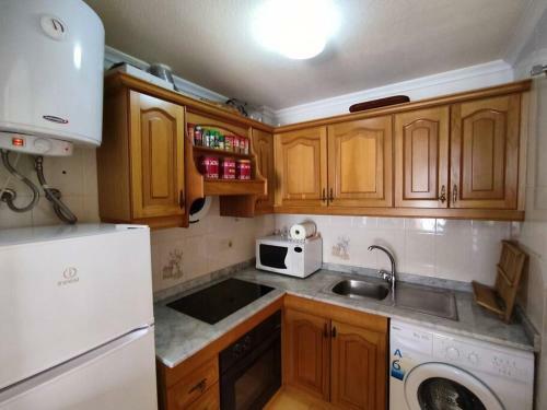 Apartamento C�modo A 300 Metros De La Playa