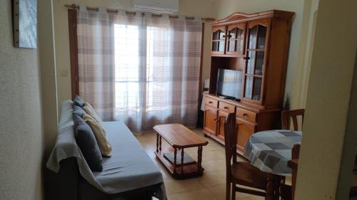 Apartamento C�modo A 300 Metros De La Playa
