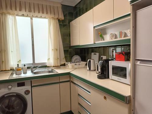 Apartamento Centro. Bah�a. Estaciones.