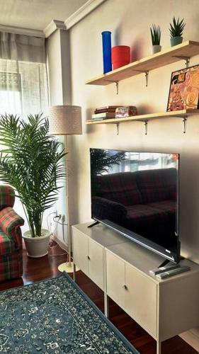 Apartamento Piso Alegr�a. Tranquilidad Excursiones Y Playa