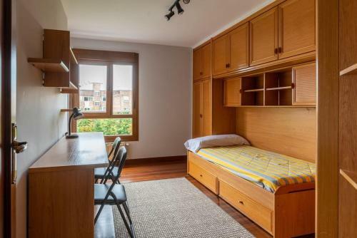 Apartamento Playa Del Sardinero Con Parking