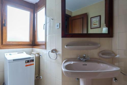 Apartamento Playa Del Sardinero Con Parking