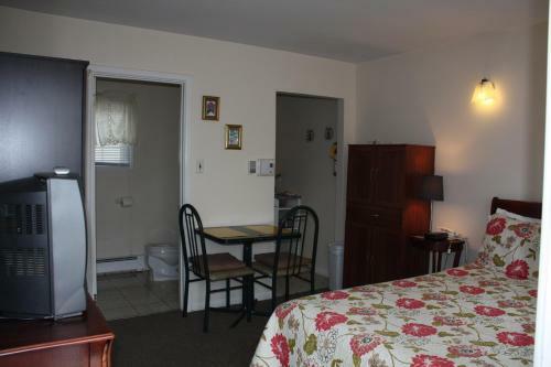 Capeway Motel