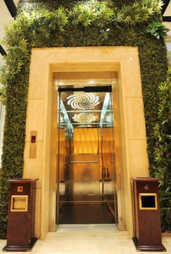 Hotel Leonardo