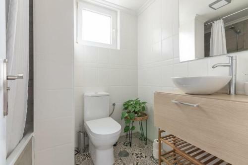 C�ntrico Y C�modo Apartamento Con Parking Privado