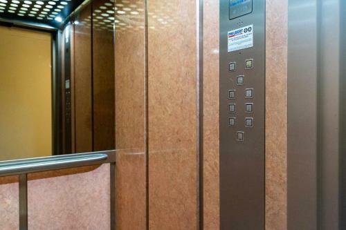 Apartamento Rentafive Nuevo AA Reformado Ascensor