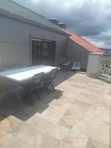 Apartamento Precioso �tico De 80 M2 Y 35 M2 De Terraza