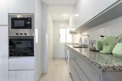 Apartamento Rentafive Nuevo Terraza AA 2 Min Paseo