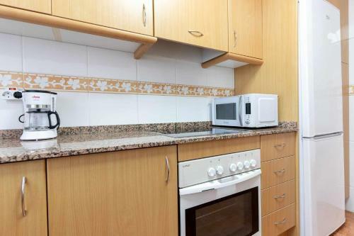 Rentafive Apartamento Acuario Piscina AA