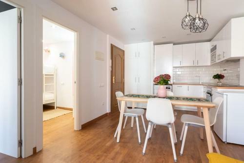 Cozy Apartment In The City Center