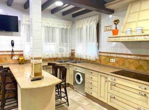 Casa-chalet Monta�esa En Santander Cerca De Playas