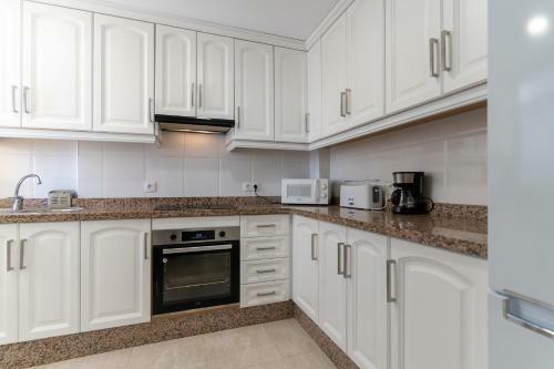 Apartamento Rentafive Primera L�nea Terraza Reformado