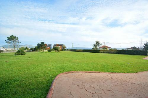 Apartamento Con Jard�n En Playa De Corrubedo