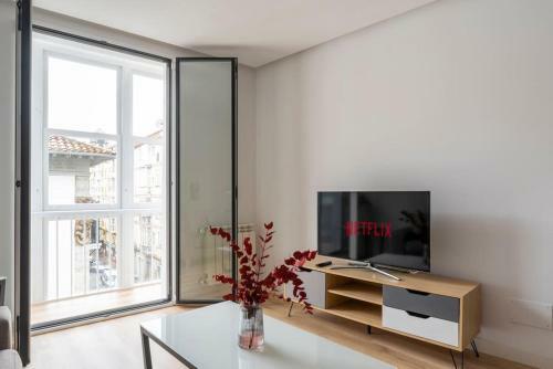 Apartamento Piso Moderno En El Centro Detr�s Del Edificio Banco Santander