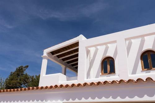 Villa Your Perfect Hideaway Only 5 Minutes From Ibiza