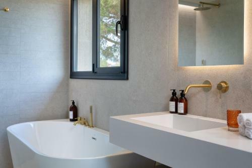 Villa Le Gr� Costa Brava - By Emerald Stay