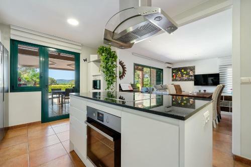Hauzify I Villa Sagrera