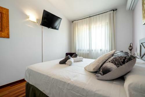 Hauzify I Villa Sagrera
