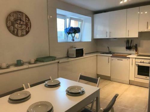 C�modo, Independiente Y Coqueto Apartamento