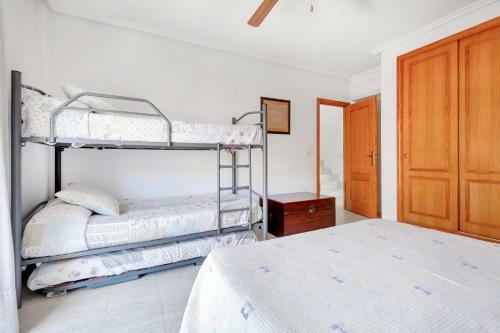 Casa En Playa Con Piscina Novamar