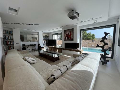 Preciosa Villa En Siesta