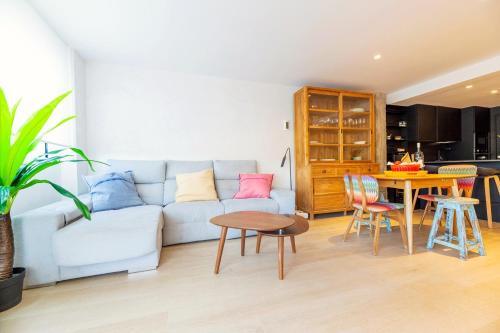 Apartamento �tico D�plex En Santa Eulalia Junto A La Playa