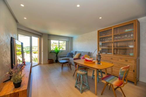 Apartamento �tico D�plex En Santa Eulalia Junto A La Playa