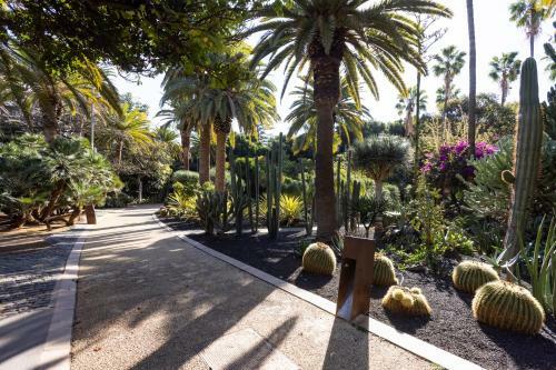 Home2book Trendy & Centric Apartment Santa Cruz