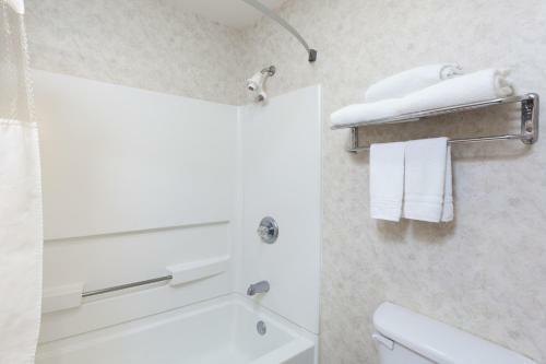 Hotel Ramada Inn Sellersburg