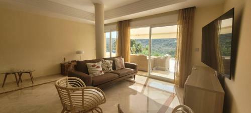 Luminoso Apartamento San Roque Golf Club