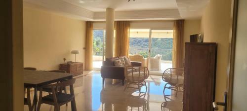 Luminoso Apartamento San Roque Golf Club