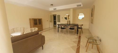 Luminoso Apartamento San Roque Golf Club