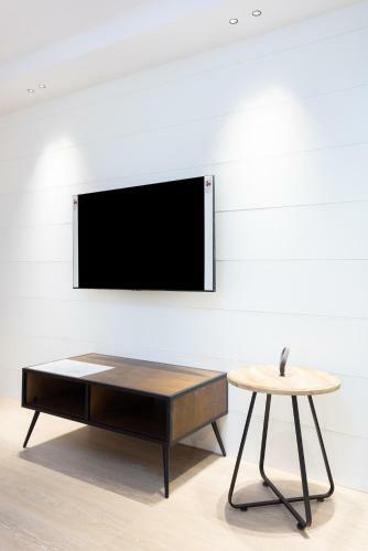Home2book Elegant Apartment Santa Cruz Center