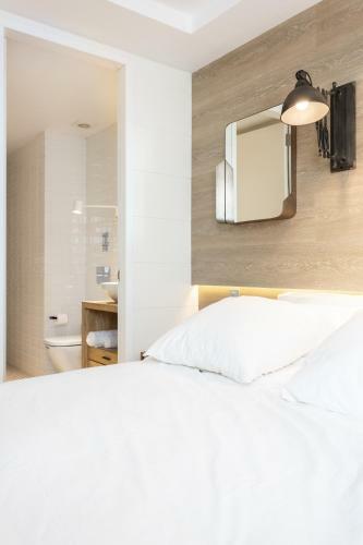 Home2book Elegant Apartment Santa Cruz Center