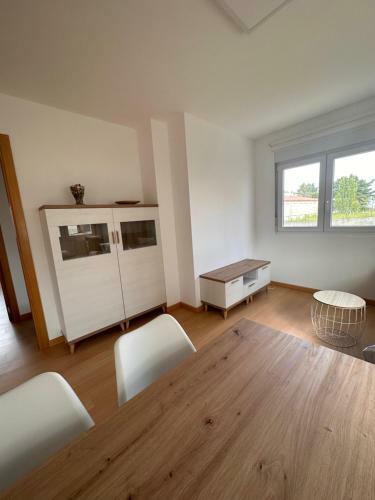 Apartamento Aserradero - Bajo Con Terraza Y Piscina !